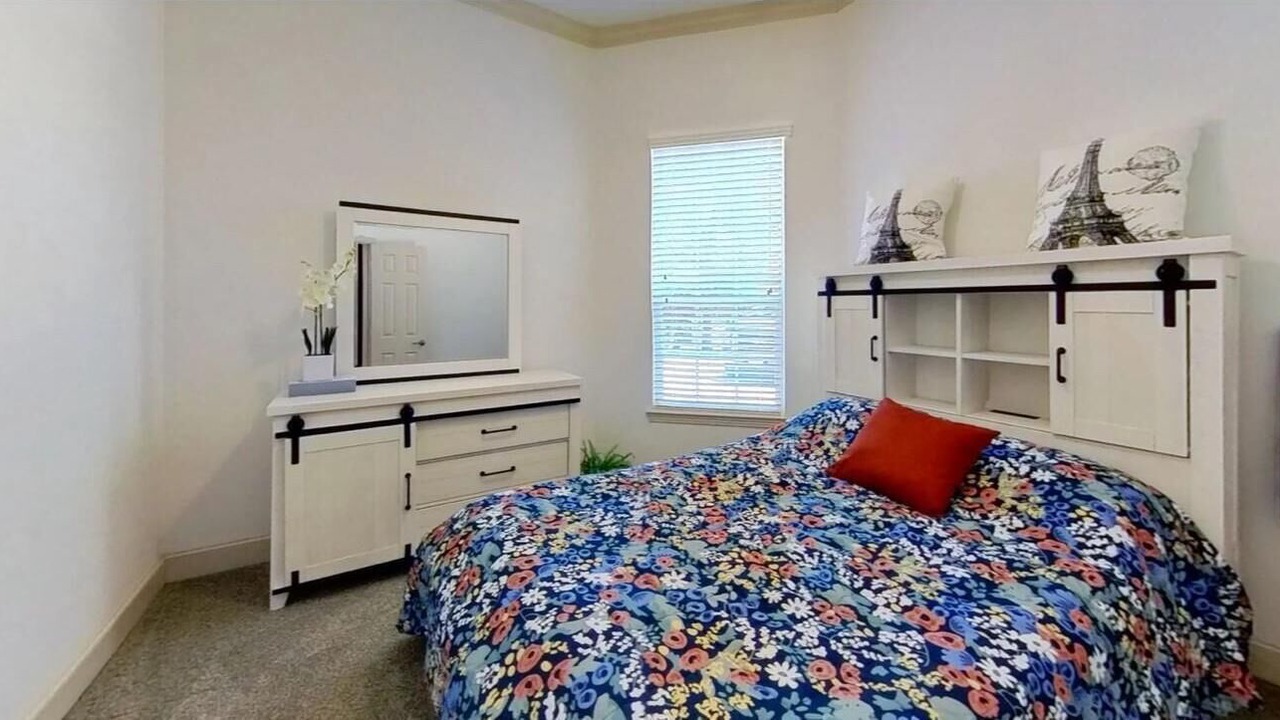 Photo of Bedroom in Conroe
