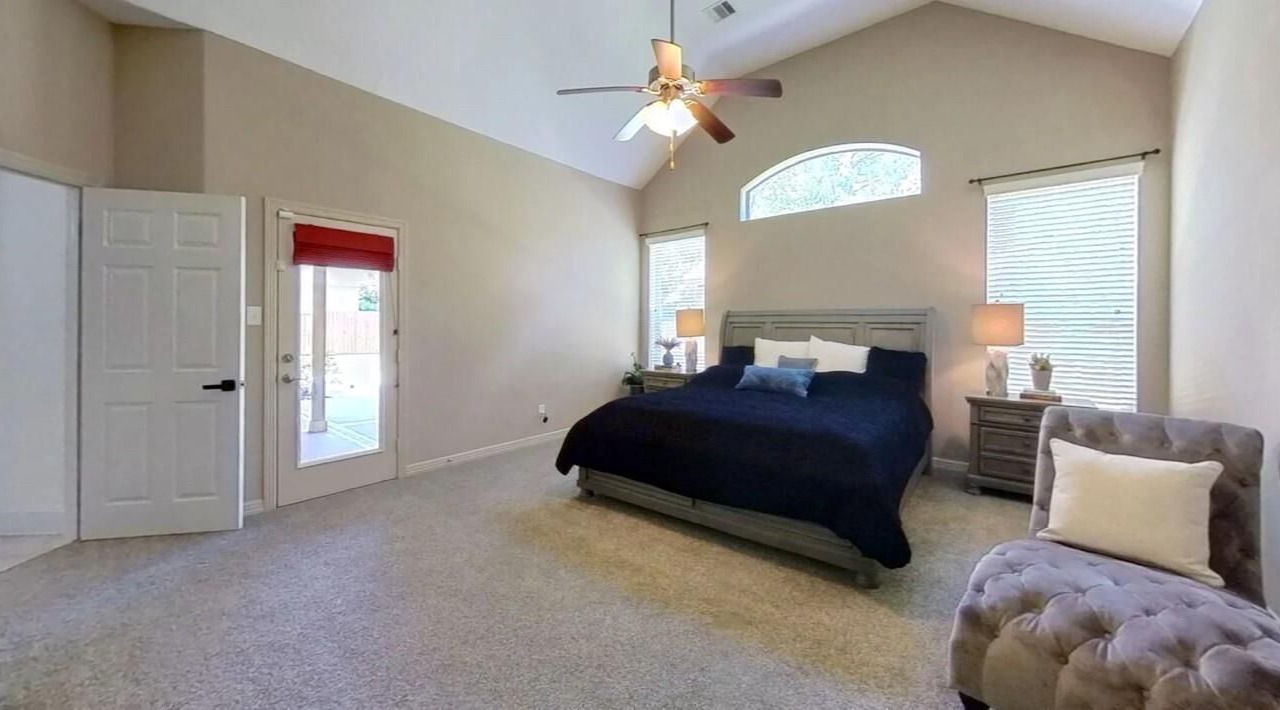 Photo of Bedroom in Conroe