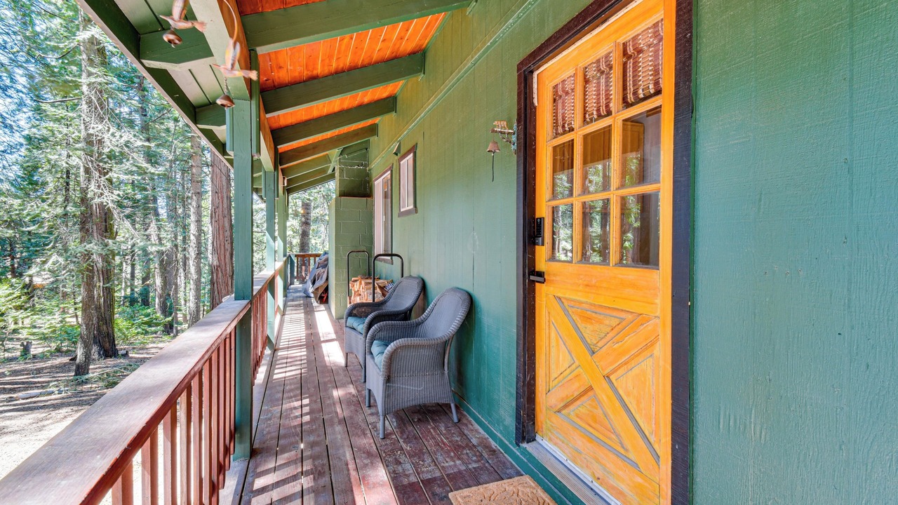 Photo of Patio Balcony in Camp Connell