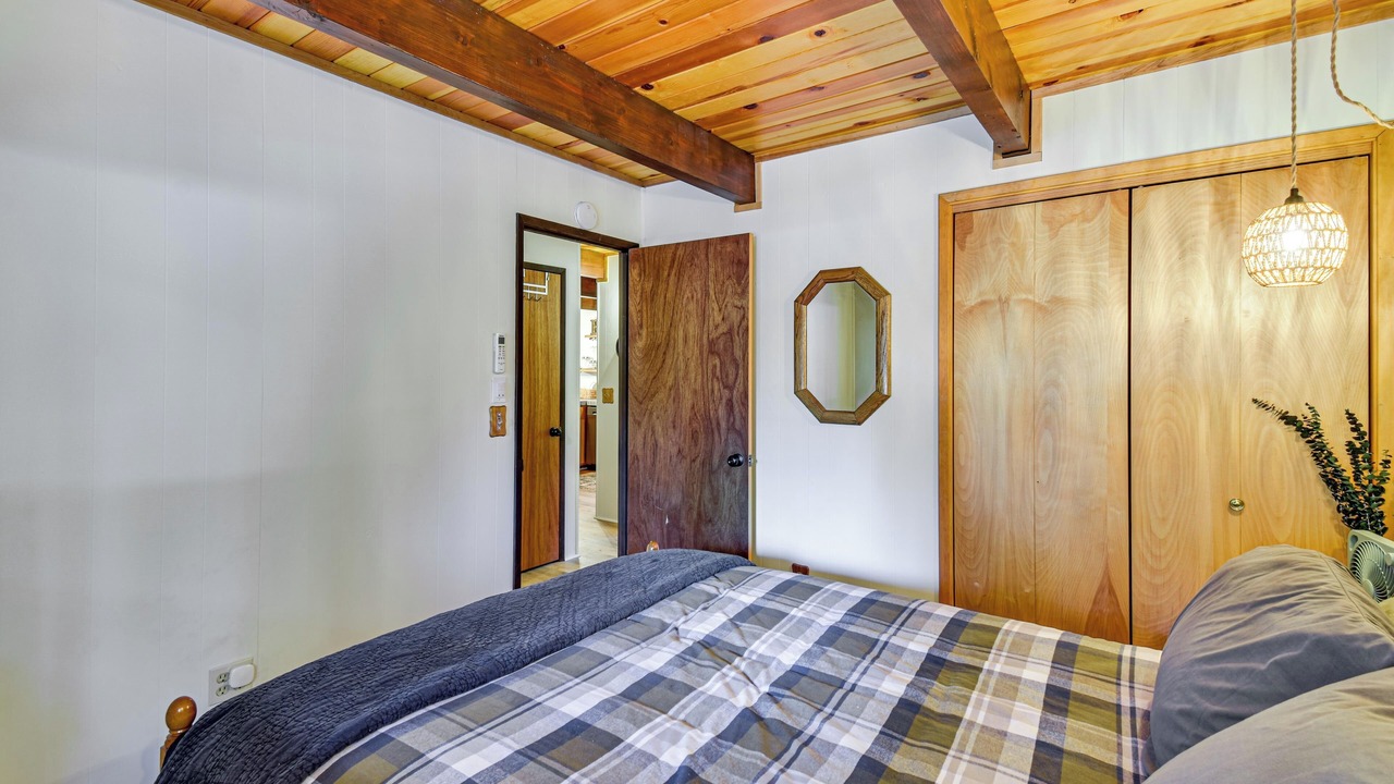 Photo of Bedroom in Camp Connell