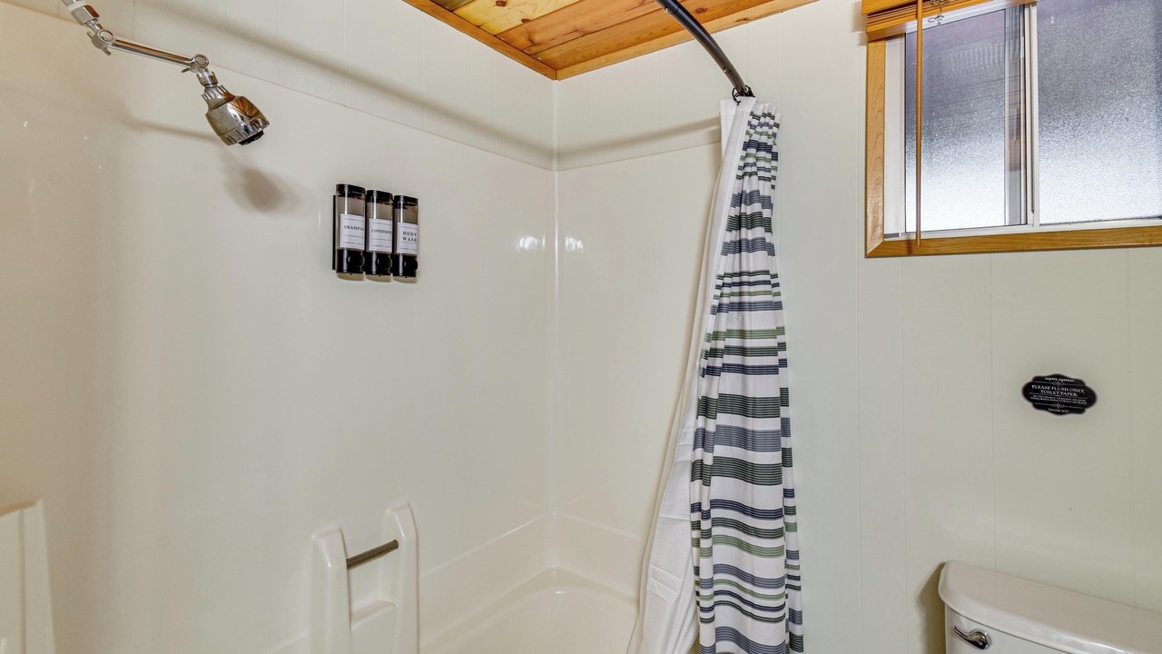 Photo of Bathroom in Camp Connell