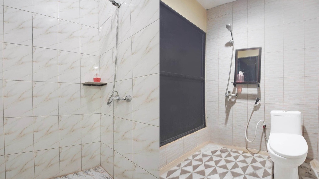 Photo of Bathroom in Tanjung Uncang