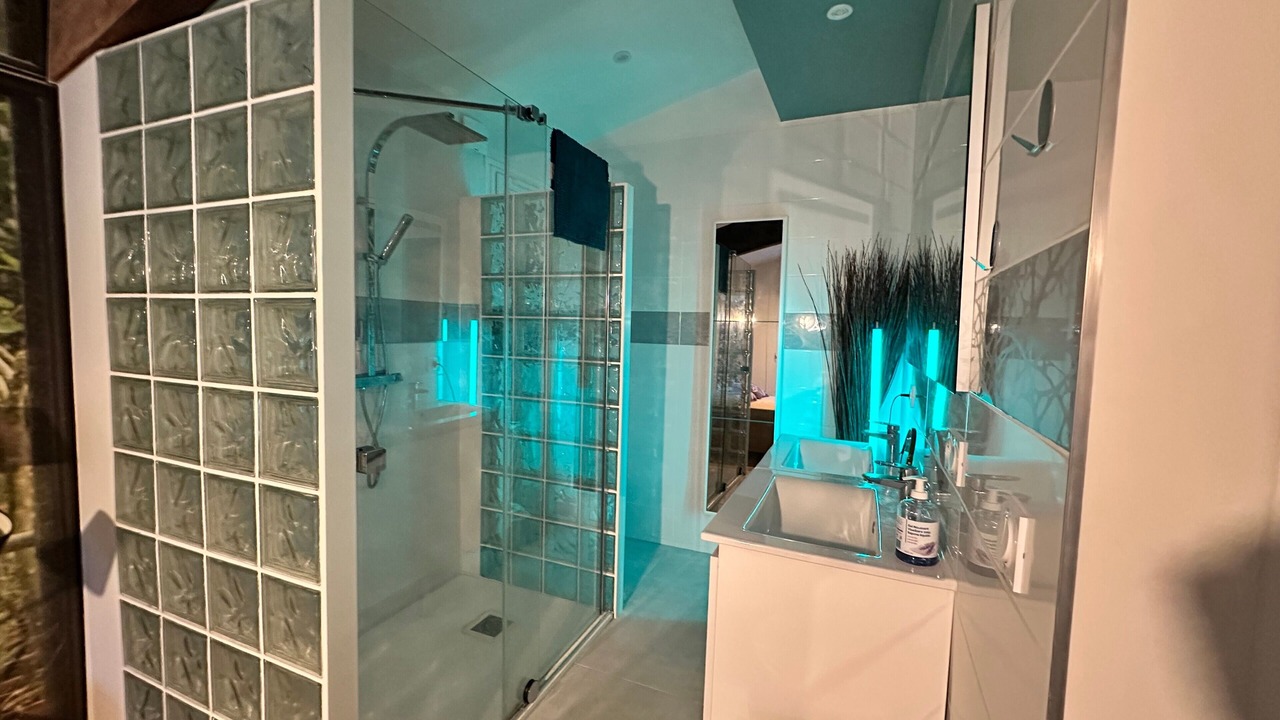 Photo of Bathroom in Saint-Christol