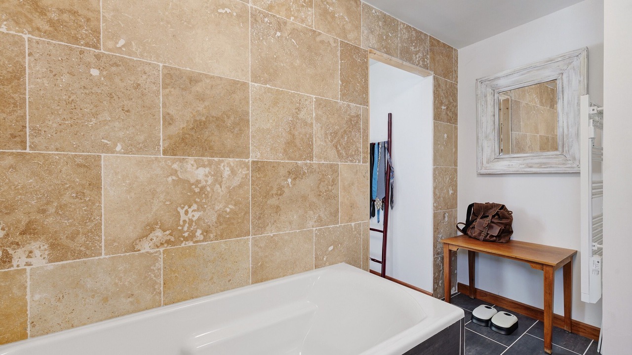 Photo of Bathroom in Angles