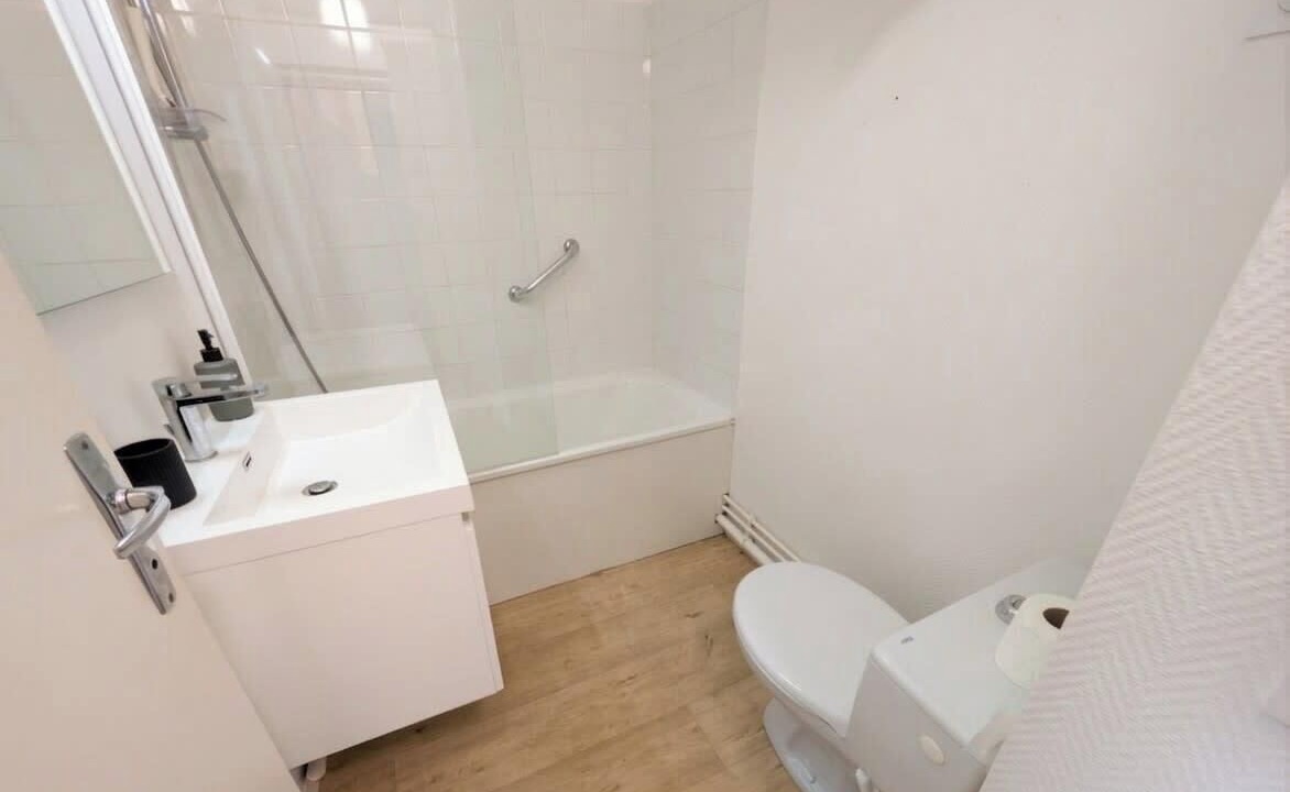 Photo of Bathroom in La Chaume
