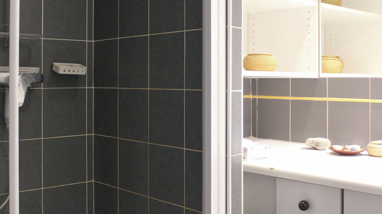 Photo of Bathroom in Quartier de la Salpetriere