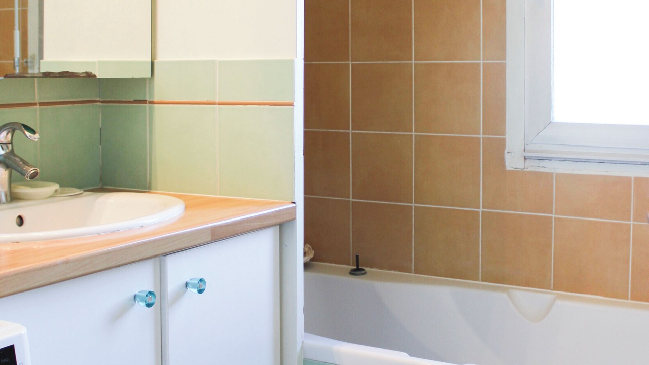 Photo of Bathroom in Quartier de la Salpetriere