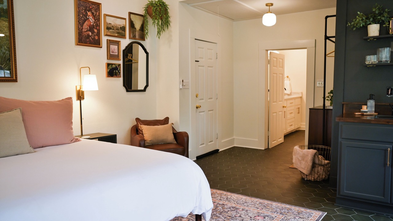 Photo of Bedroom in Conway