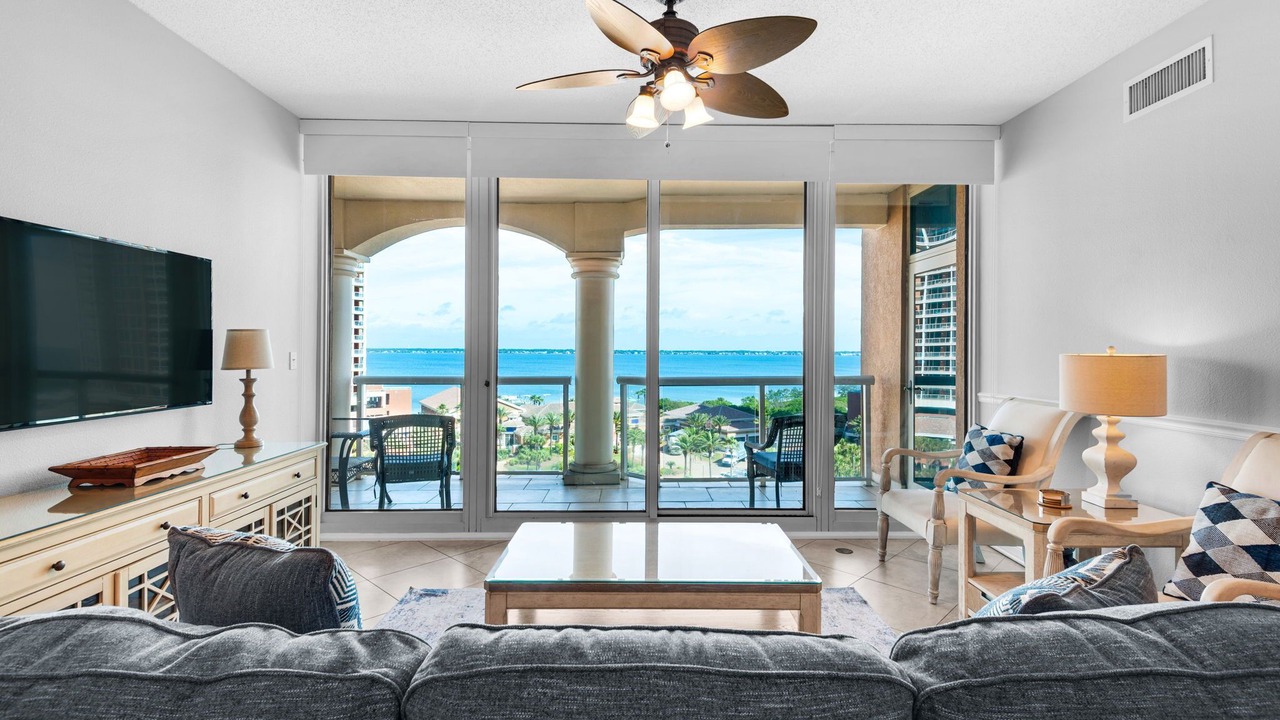 Photo of Livingroom in Pensacola Beach