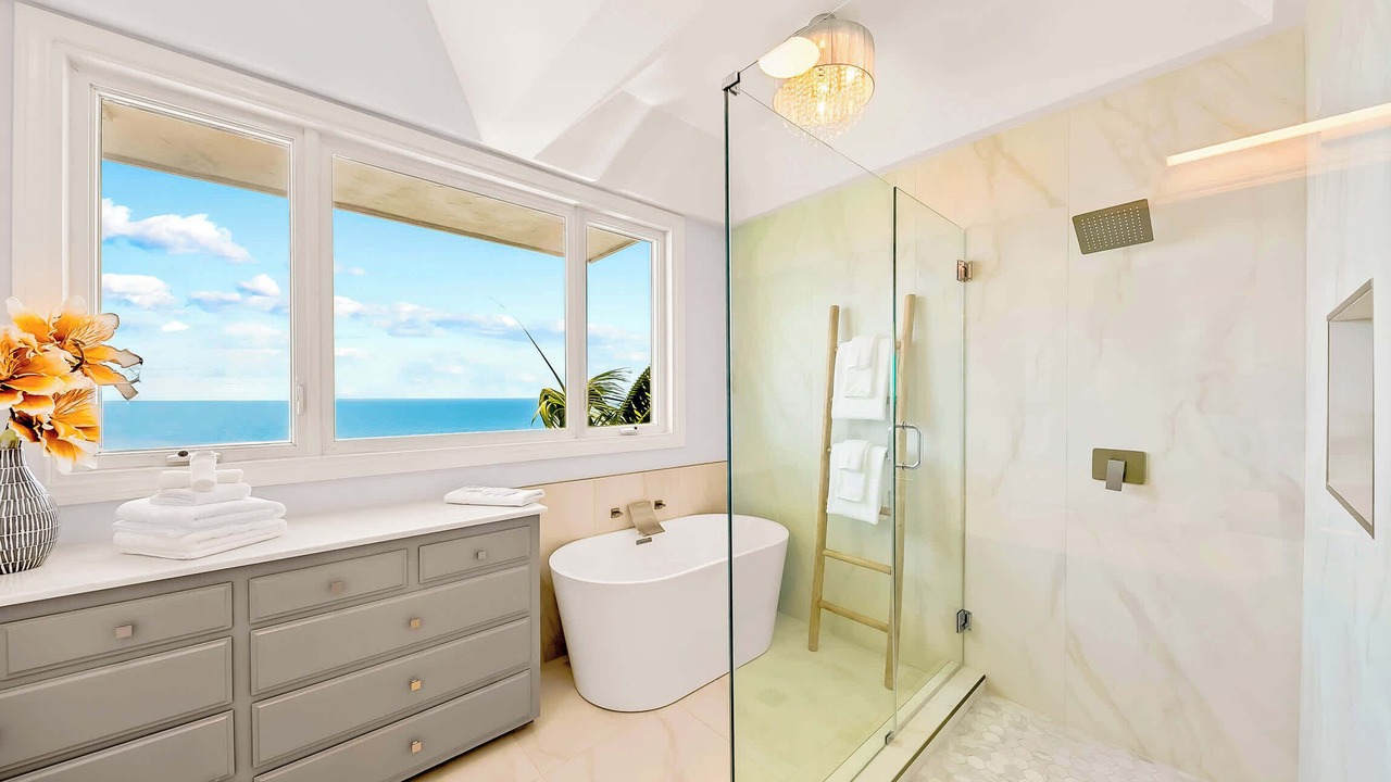 Photo of Bathroom in La Jolla Shores