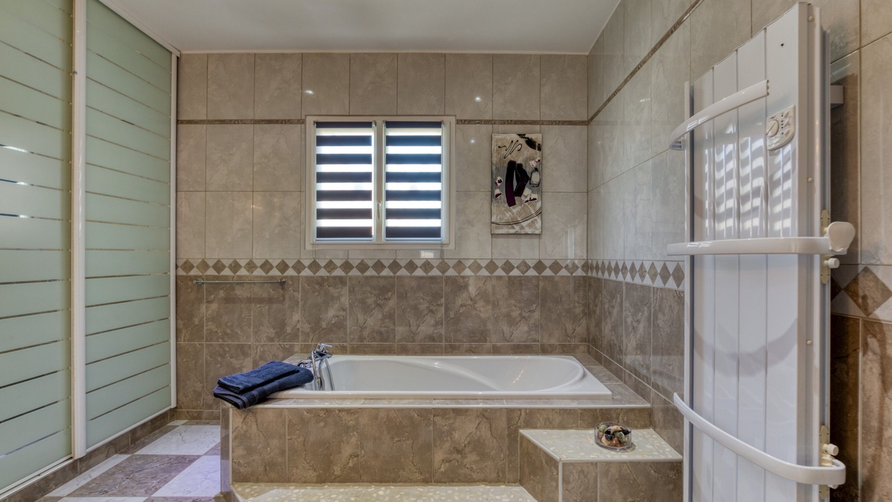 Photo of Bathroom in Frontignan