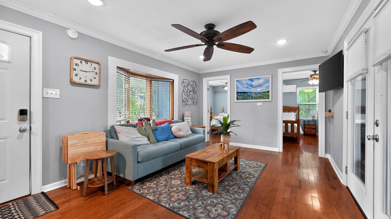 Photo of Livingroom in Flower Mound