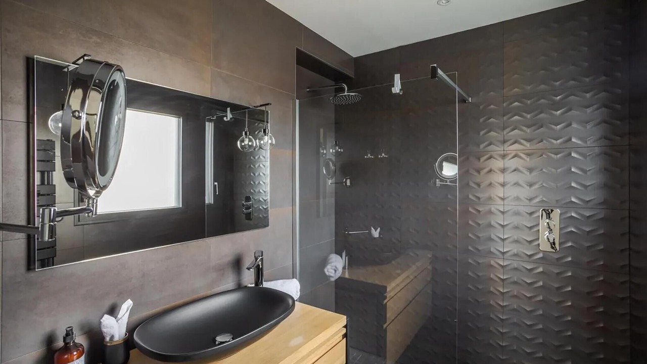 Photo of Bathroom in Dinard