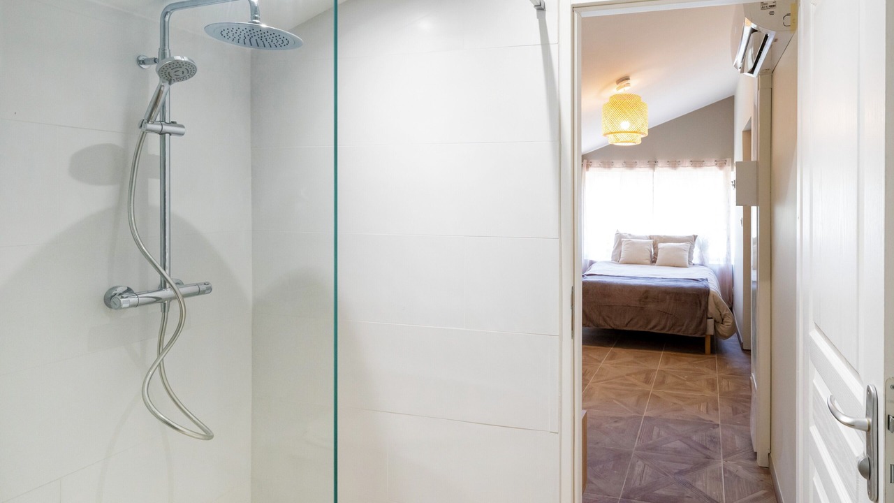 Photo of Bathroom in Arx
