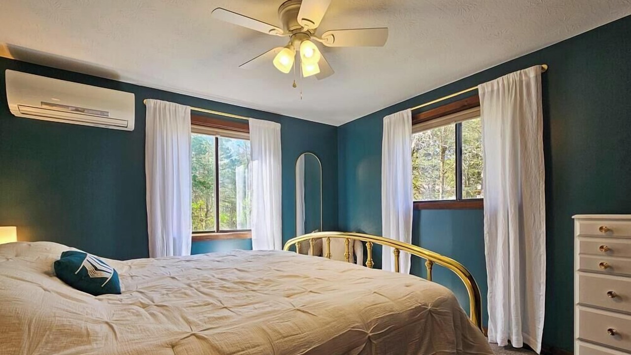 Photo of Bedroom in Mount Jackson