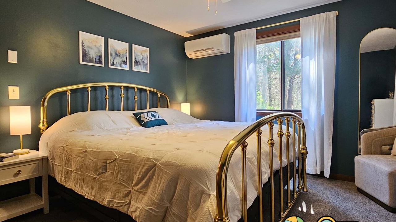 Photo of Bedroom in Mount Jackson