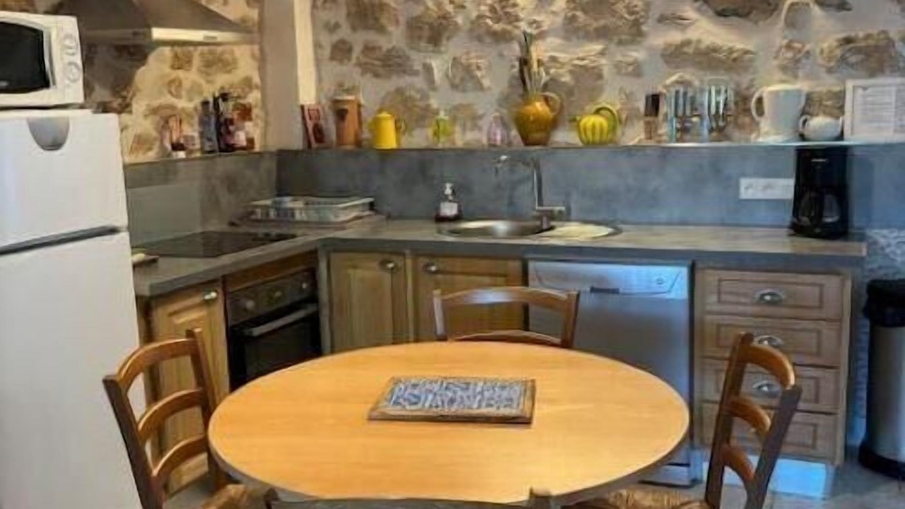 Photo of Kitchen in Peyriac-de-Mer