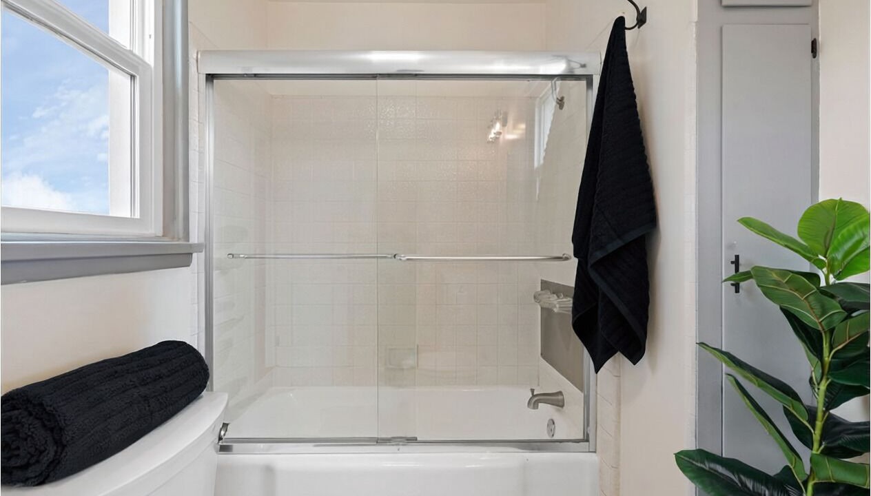 Photo of Bathroom in Hawthorne