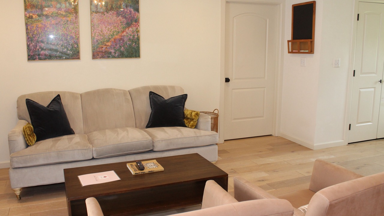 Photo of Livingroom in Mesquite