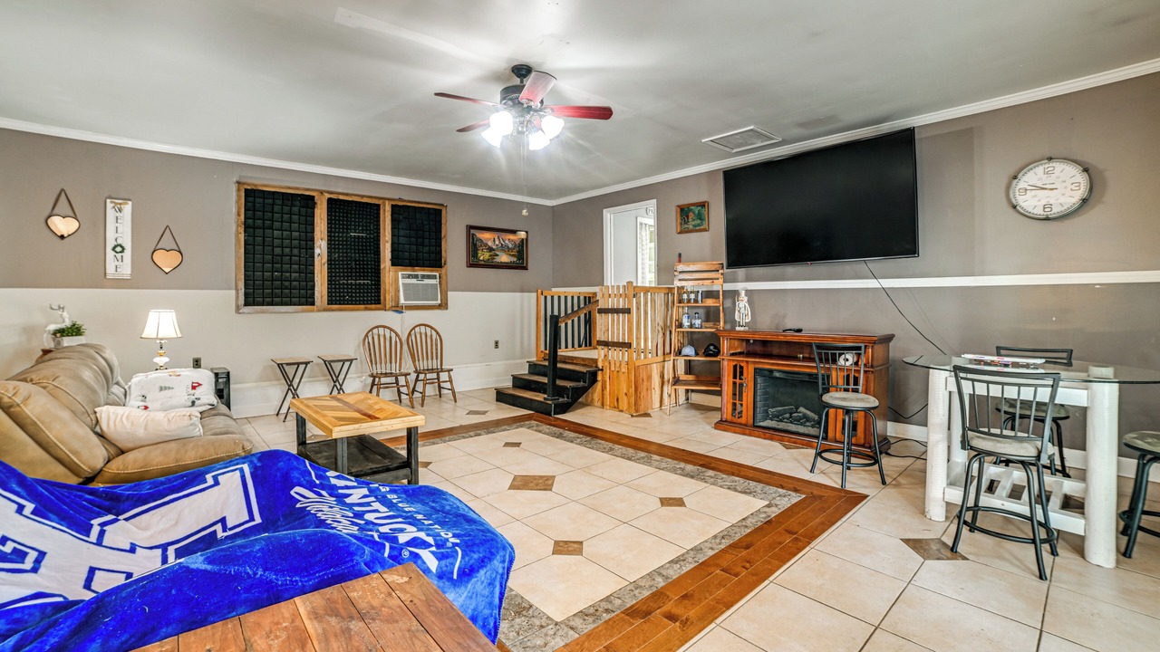 Photo of Bedroom in Oak Grove