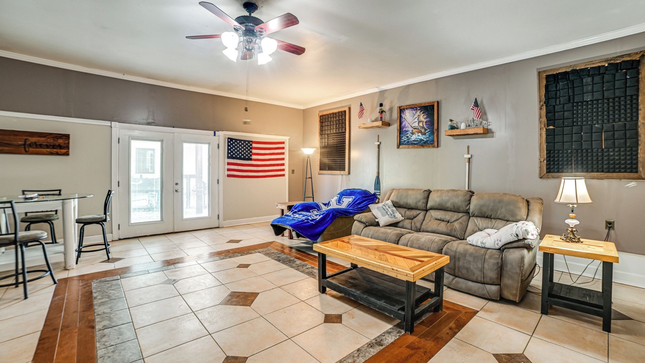 Photo of Bedroom in Oak Grove