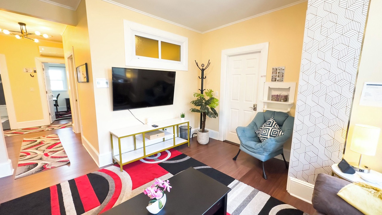 Photo of Livingroom in Tarrytown