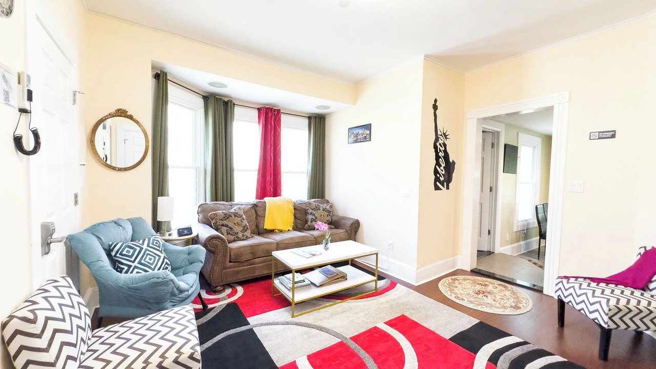 Photo of Livingroom in Tarrytown