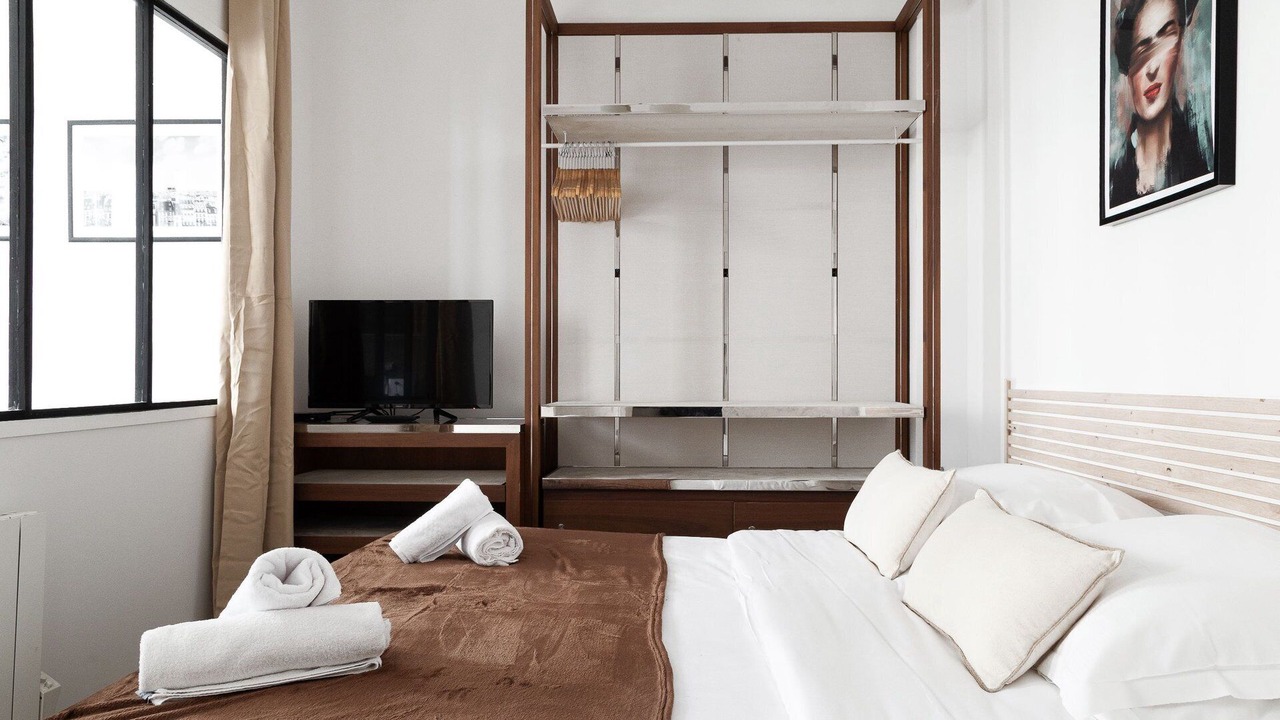Photo of Bedroom in Quartier de la Folie-Mericourt