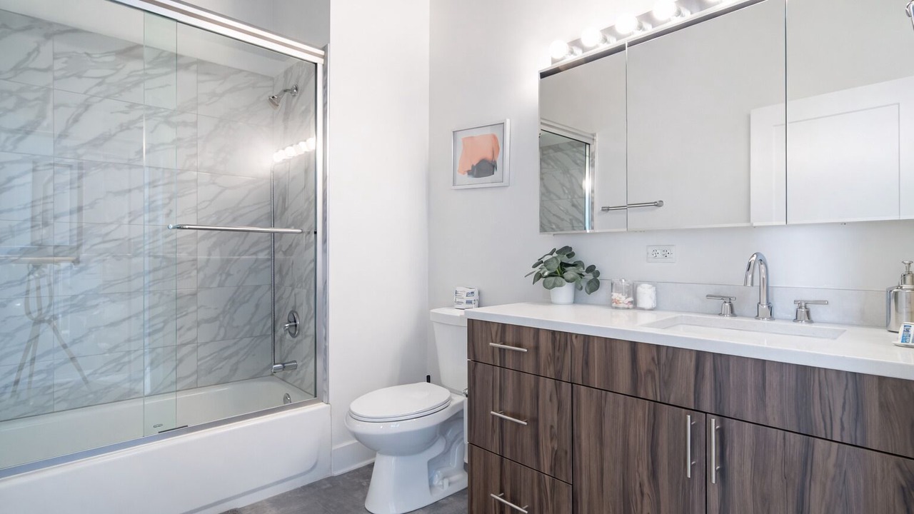 Photo of Bathroom in Prairie District