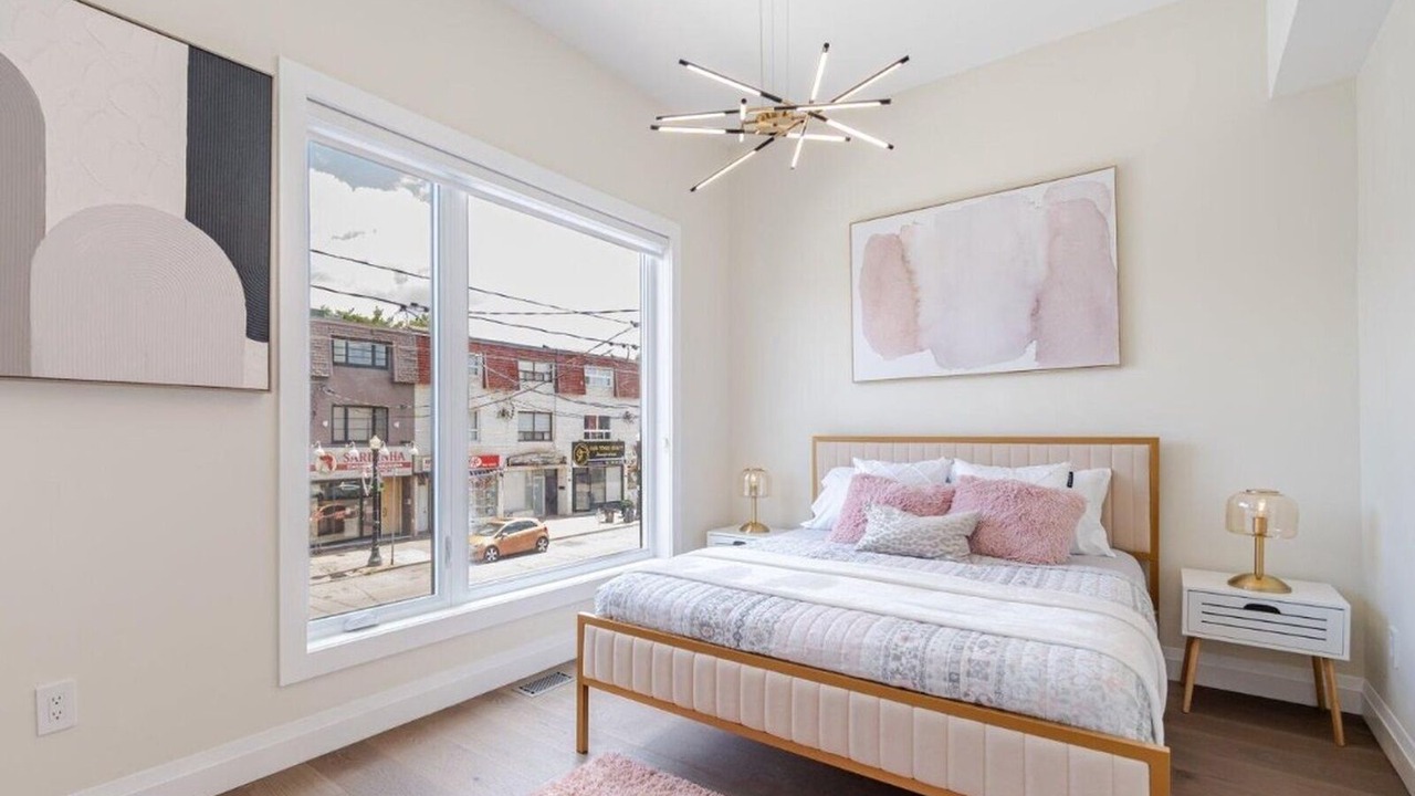 Photo of Bedroom in Oakwood Village