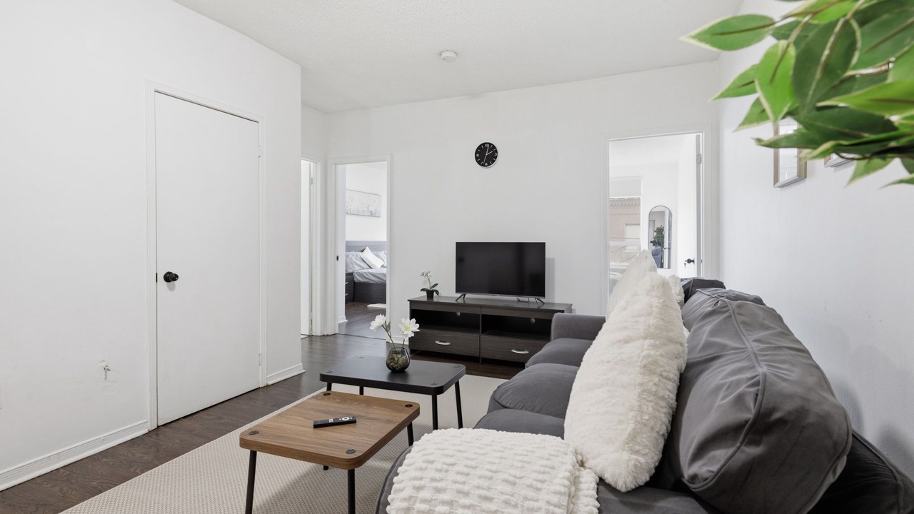 Photo of Livingroom in Parkdale