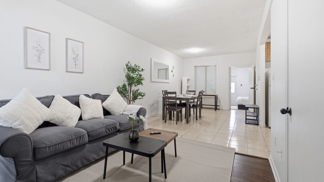 Photo of Livingroom in Parkdale