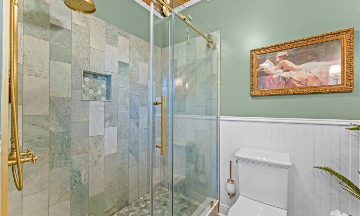 Photo of Bathroom in Tarpon Springs