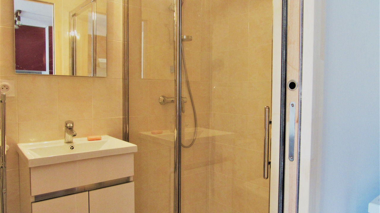 Photo of Bathroom in Frontignan