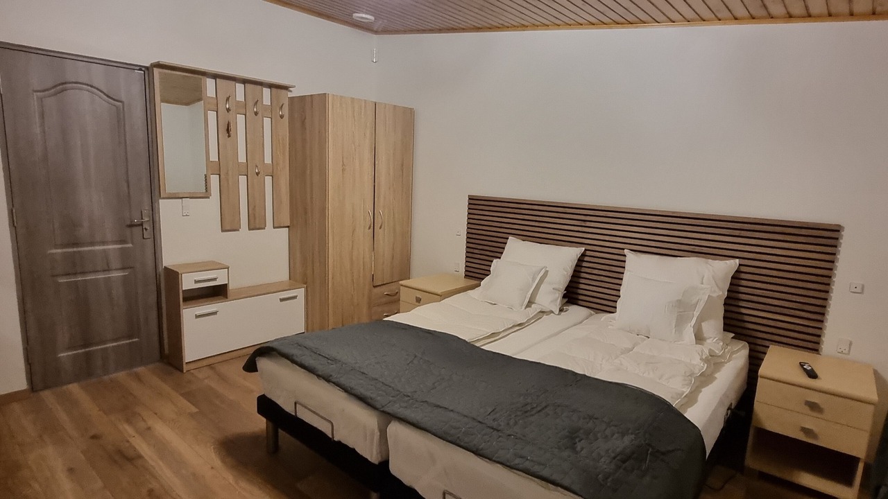 Photo of Bedroom in Give