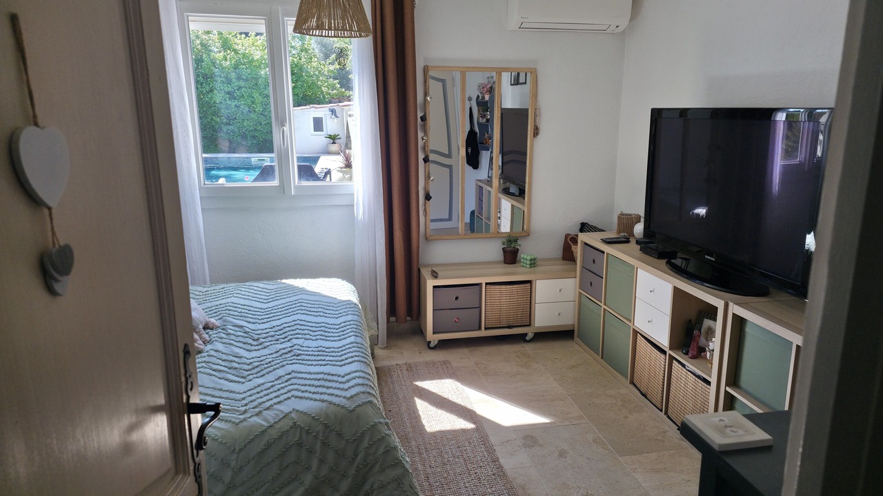 Photo of Bedroom in Marignane