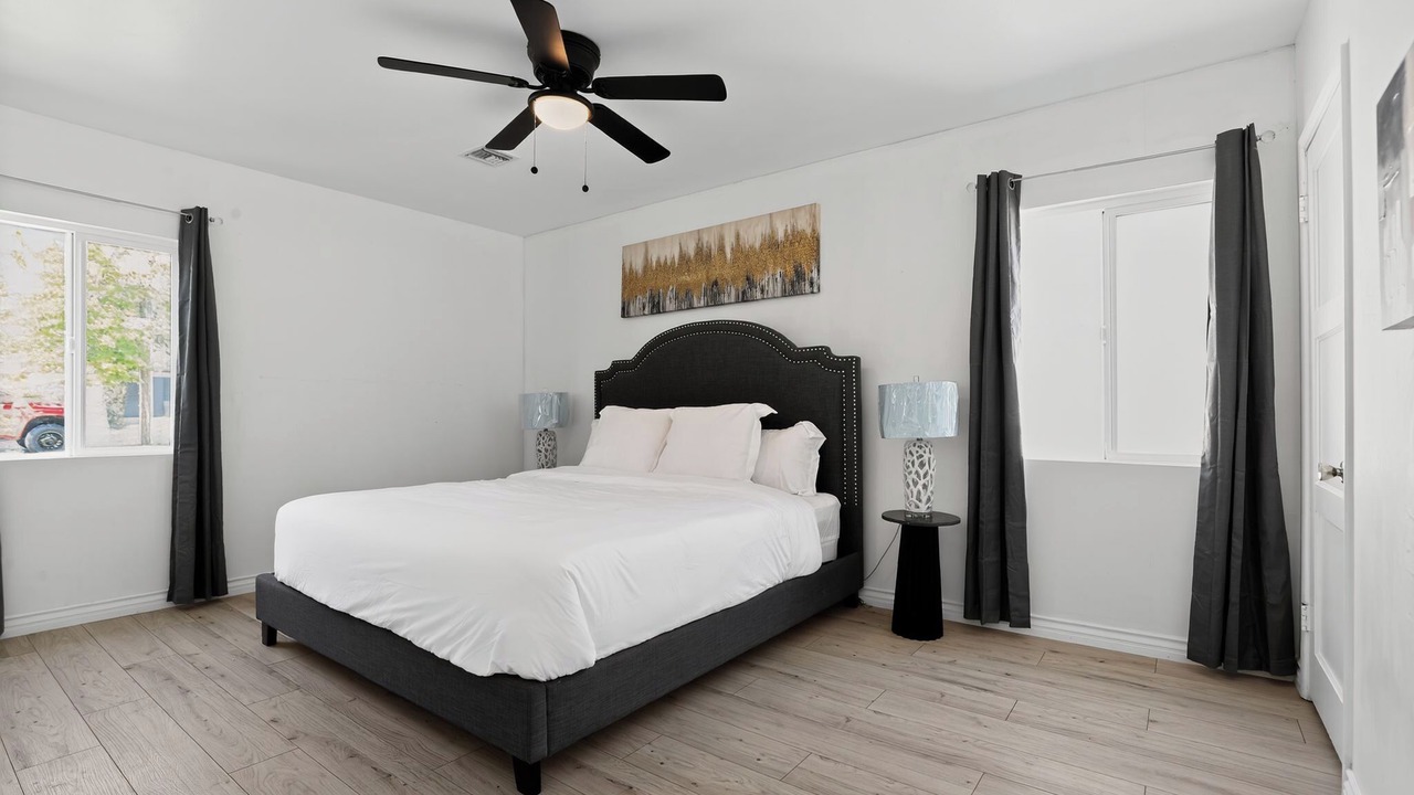 Photo of Bedroom in Pasadena