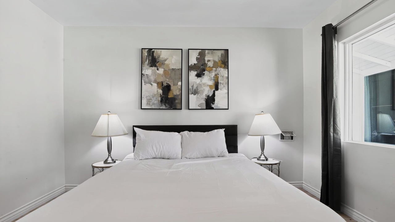 Photo of Bedroom in Pasadena