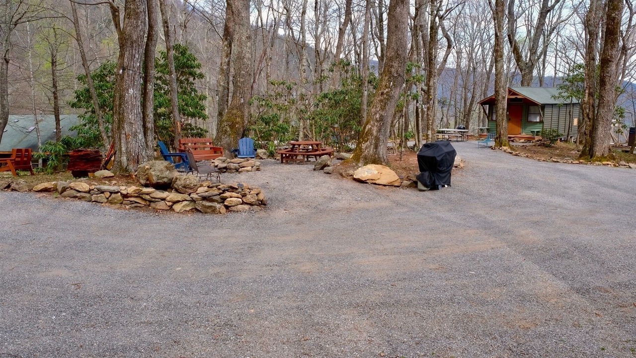 Photo of Others in Laurel Ridge