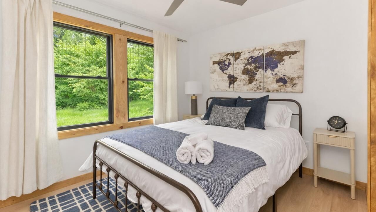 Photo of Bedroom in Town of Torrey