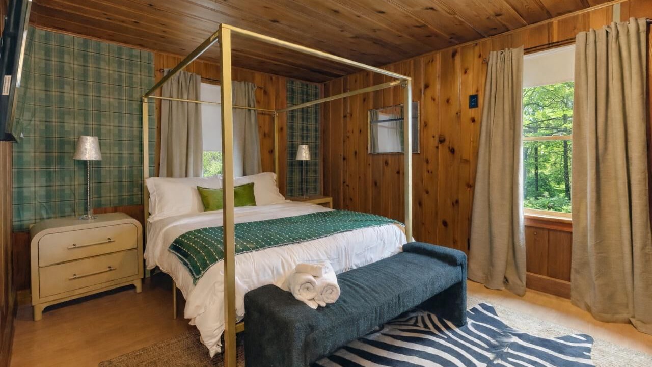Photo of Bedroom in Town of Torrey