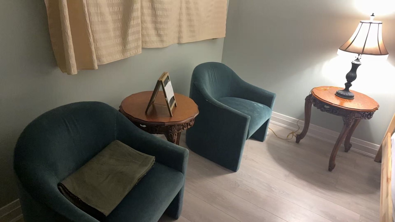 Photo of Livingroom in Aurora