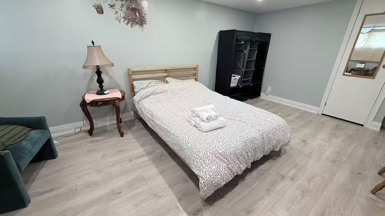 Photo of Bedroom in Aurora
