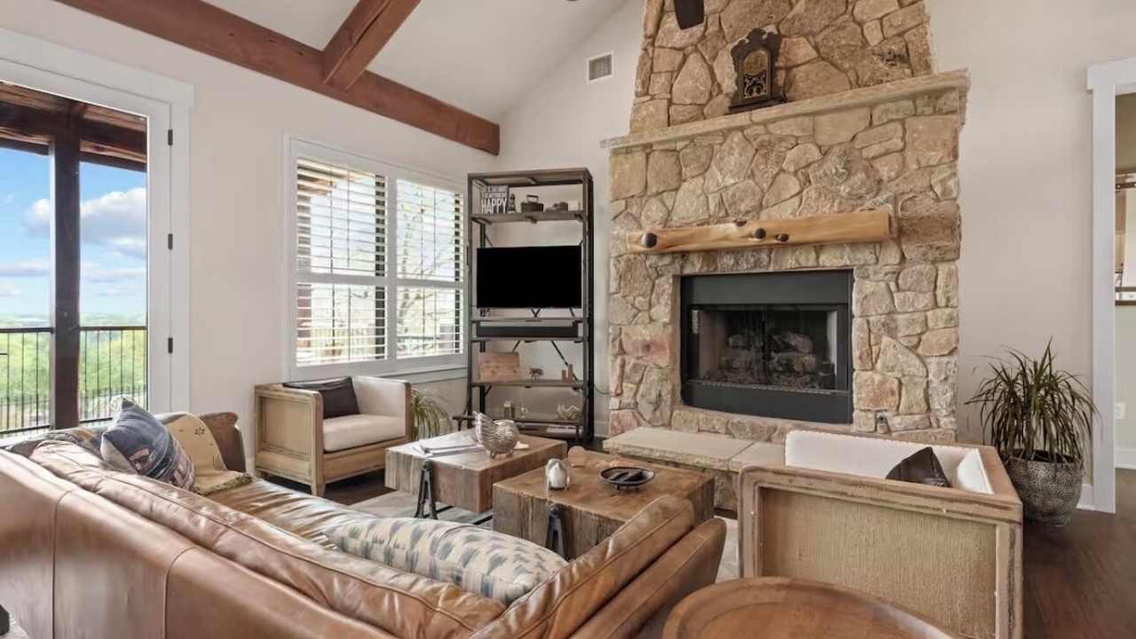 Photo of Livingroom in Jonestown
