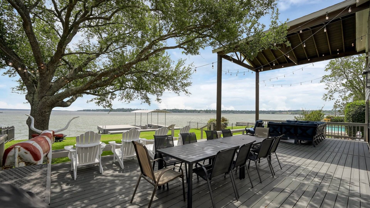 Photo of Outdoor in Walden on Lake Conroe