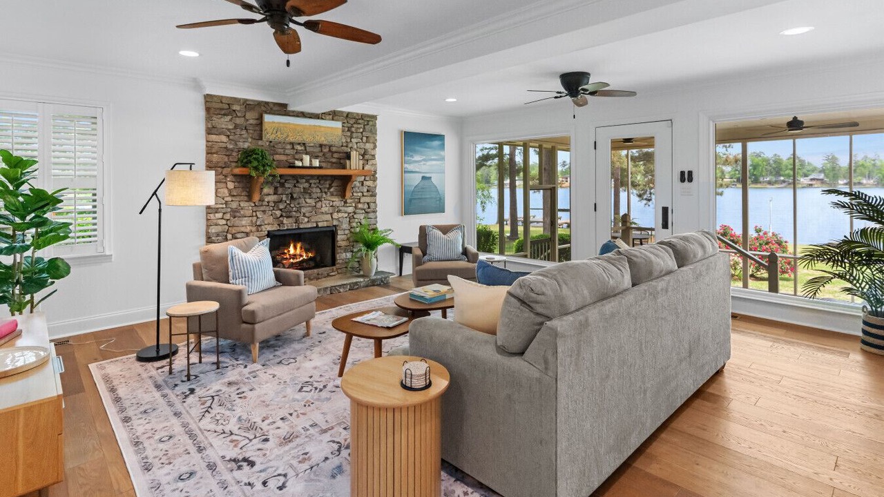 Photo of Livingroom in Milledgeville