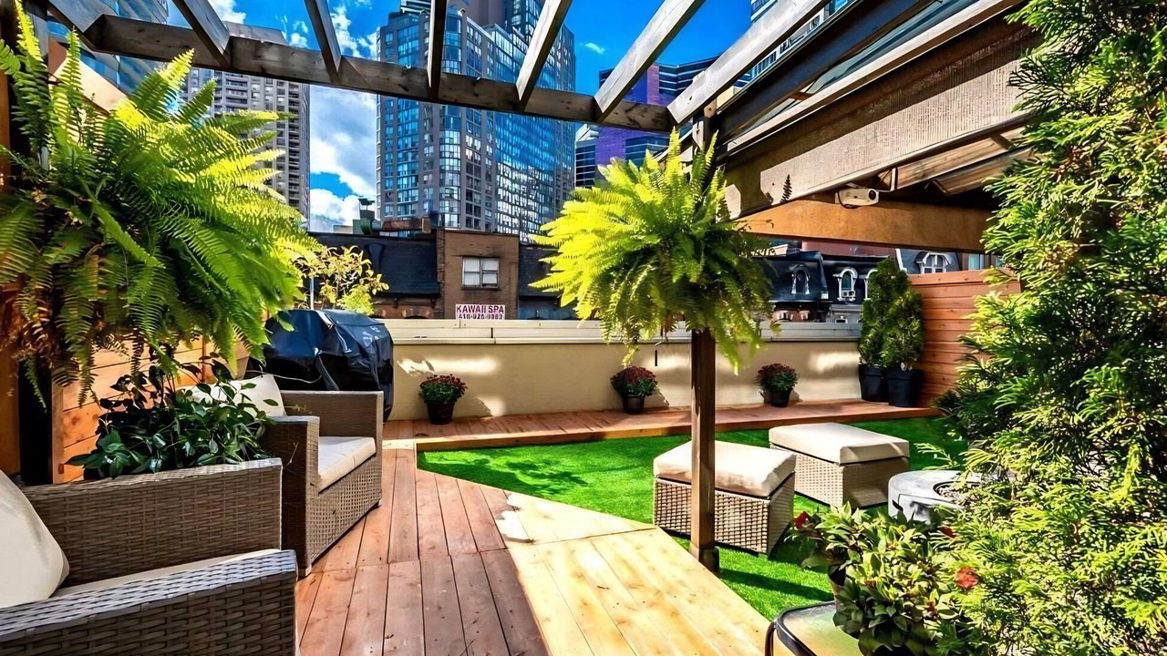 Photo of Patio Balcony in Bay Cloverhill