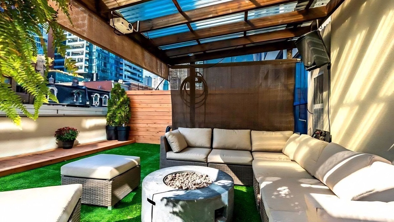 Photo of Patio Balcony in Bay Cloverhill