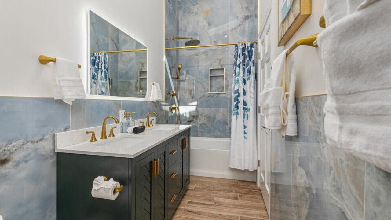 Photo of Bathroom in Milton