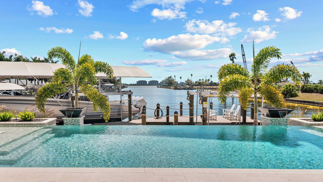 Photo of Outdoor in Yacht Club